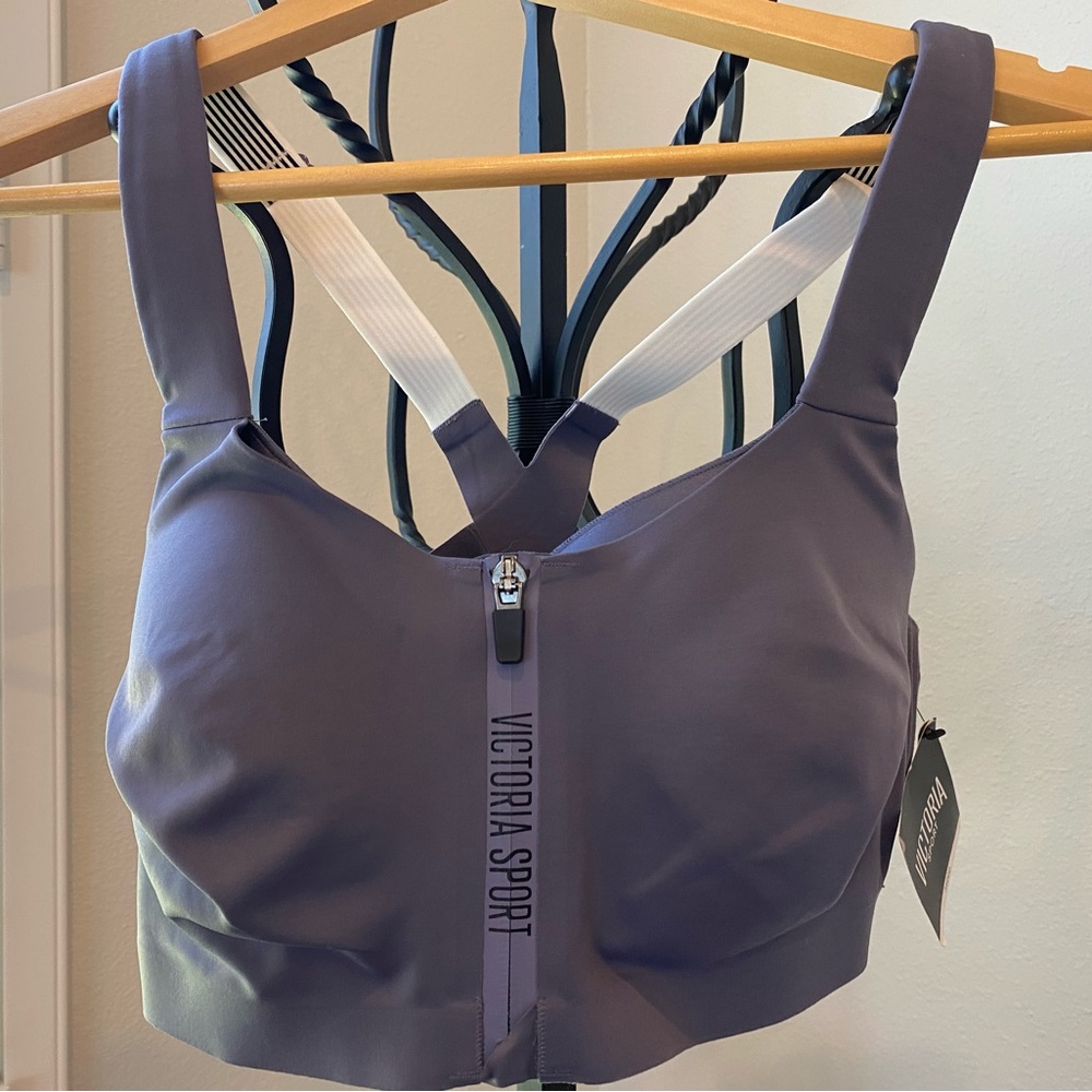 NWT Victoria’s Secret Sport Incredible Knockout Ultra Max Sports Bra 34DDD